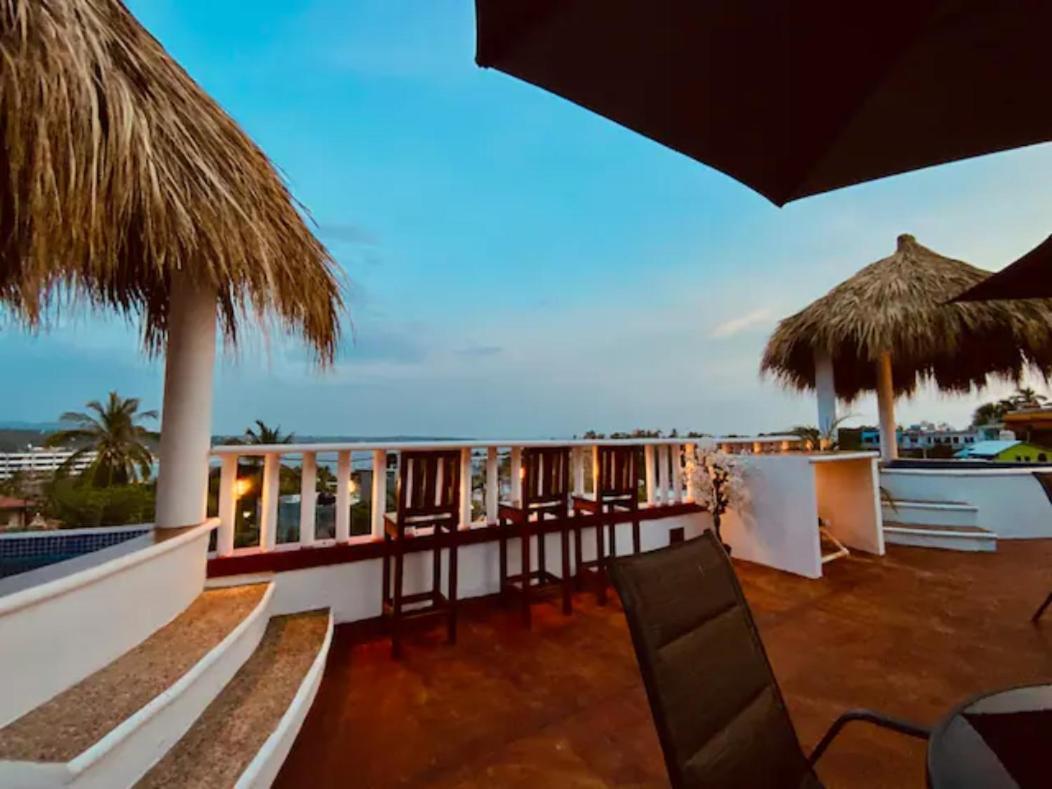 Ximajo Nieto Hotell Puerto Escondido  Exteriör bild