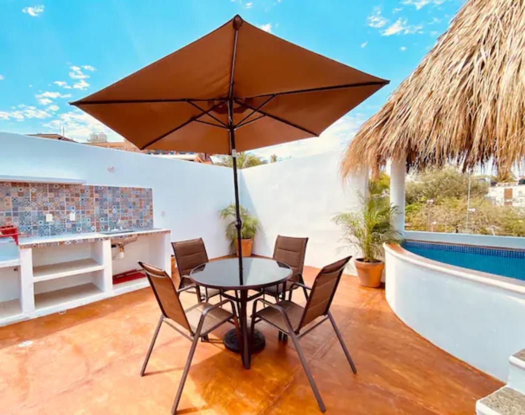 Ximajo Nieto Hotell Puerto Escondido  Exteriör bild